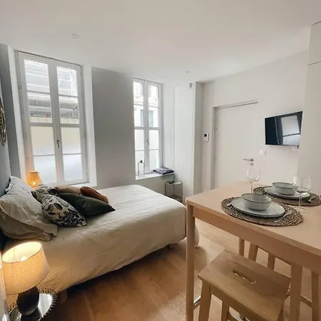 Le Loulou De * La Rochelle (Charente-Maritime)